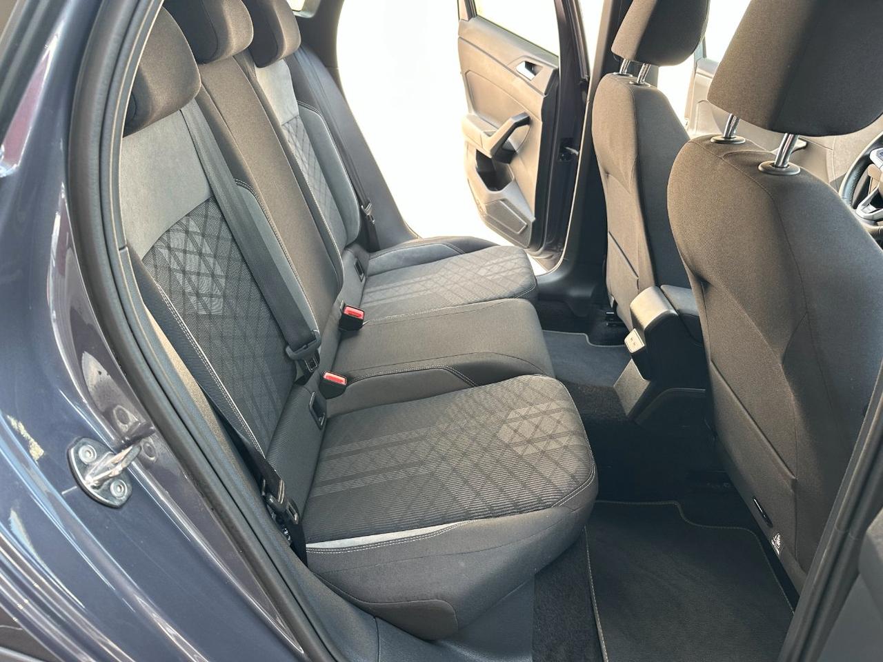 Volkswagen Taigo 1.0 tsi R-Line 115cv