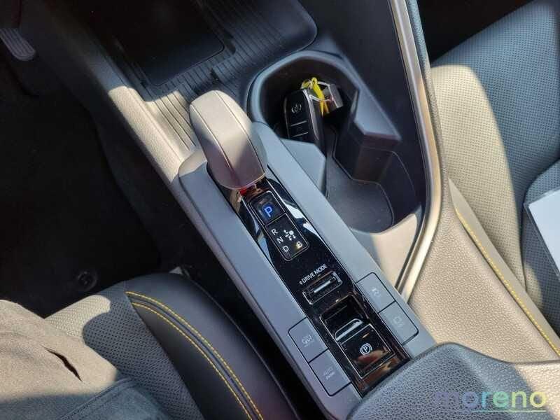 Toyota C-HR 2.0 phev Lounge Premiere fwd e-cvt