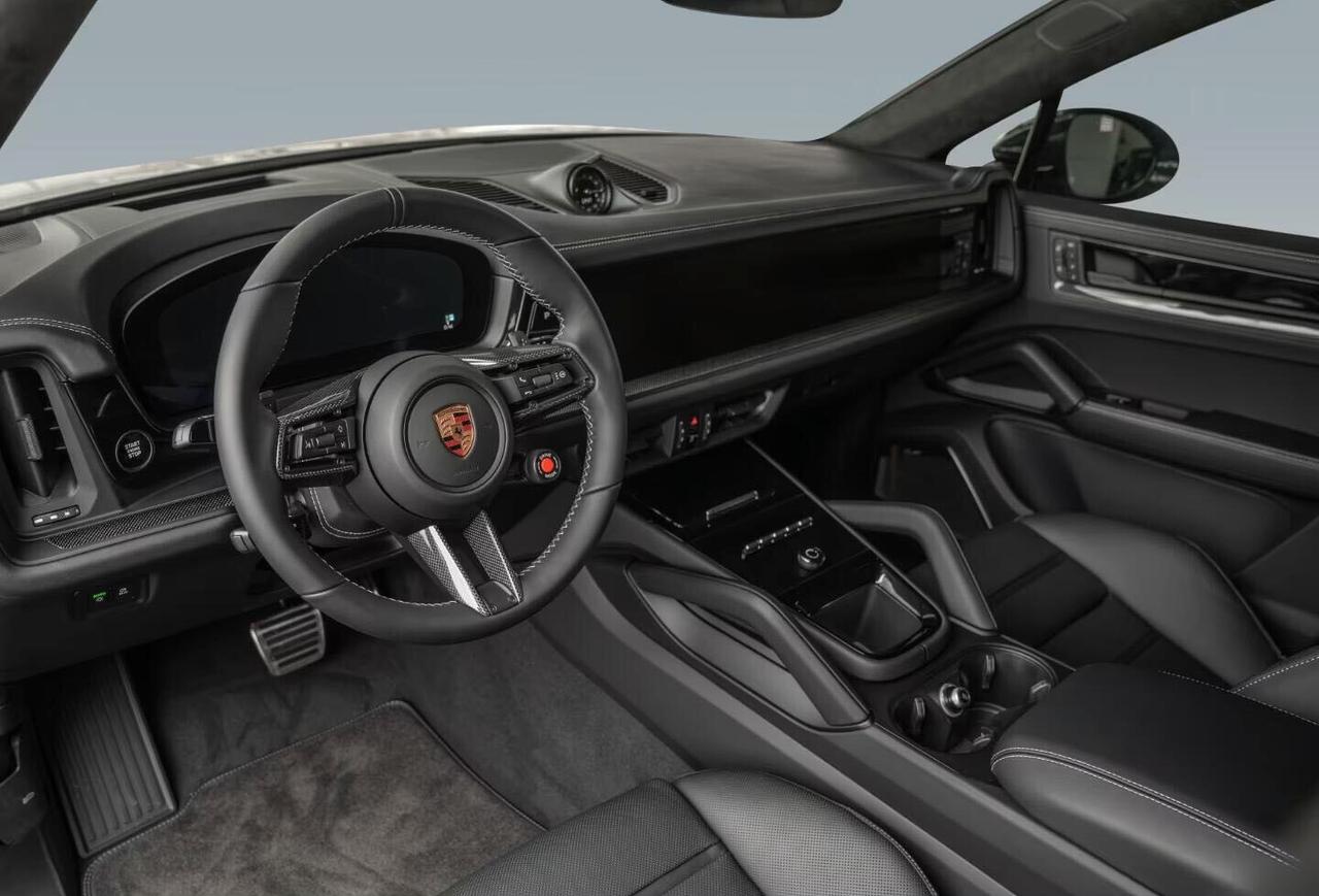 Porsche Cayenne Turbo E-Hybrid Coupé con pacchetto GT