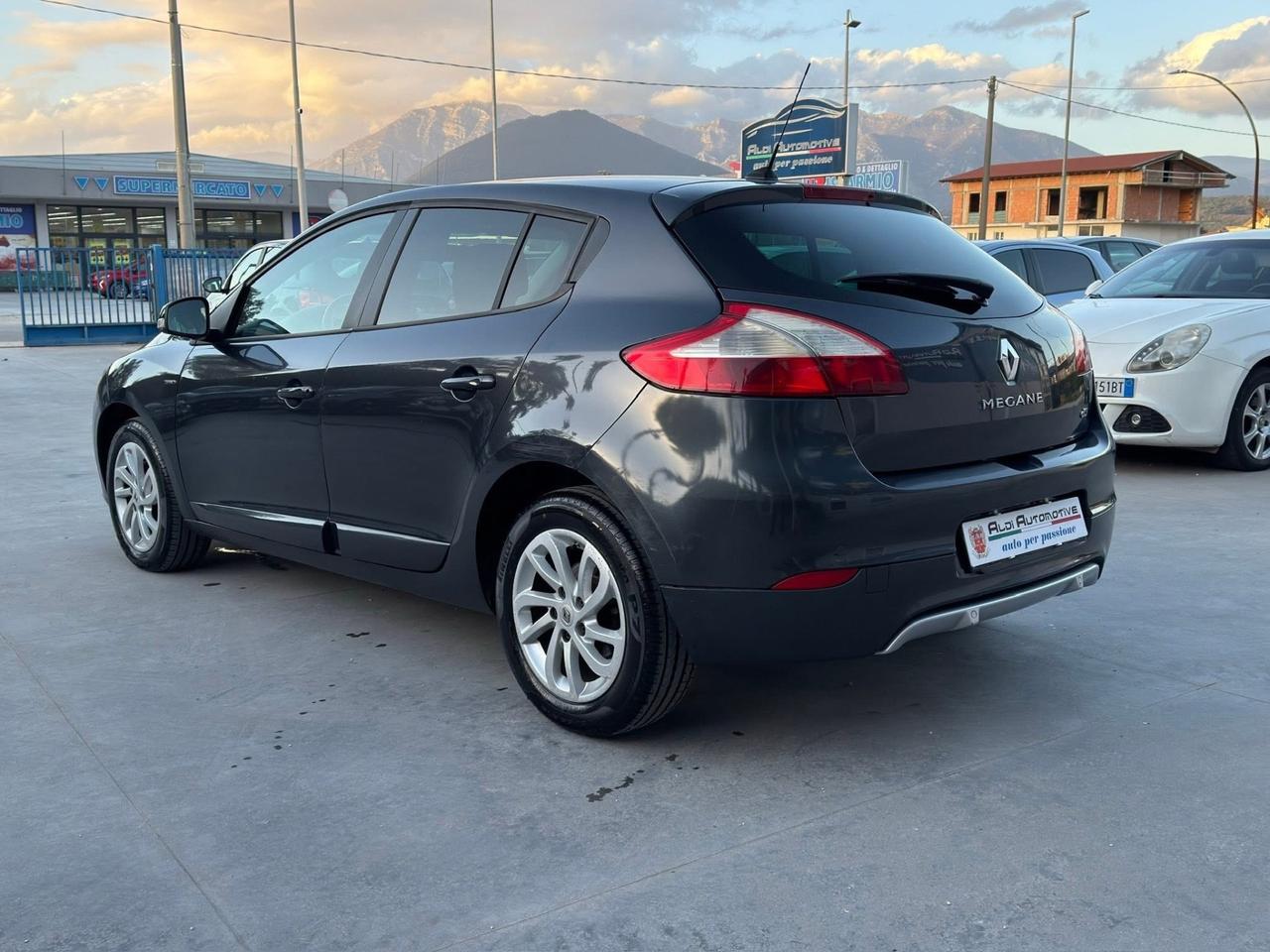 Renault Megane Mégane 1.5 dCi 110CV Start&Stop Limited