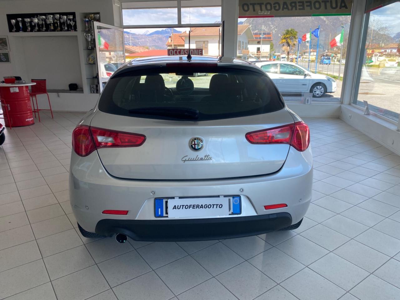Alfa Romeo Giulietta 1.6 JTDm x neo patentati