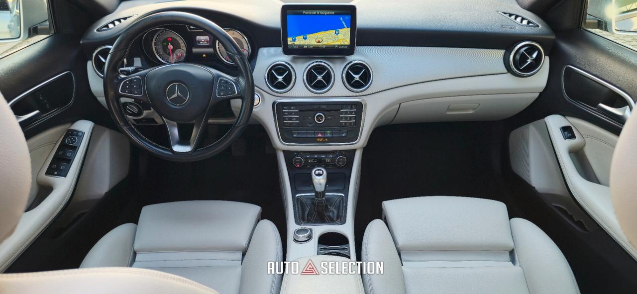 Mercedes GLA. (Tetto apribile)