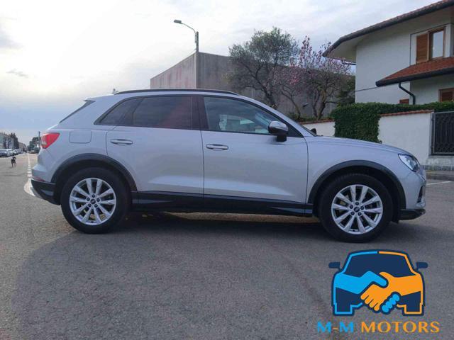 AUDI Q3 35 TFSI S tronic Business