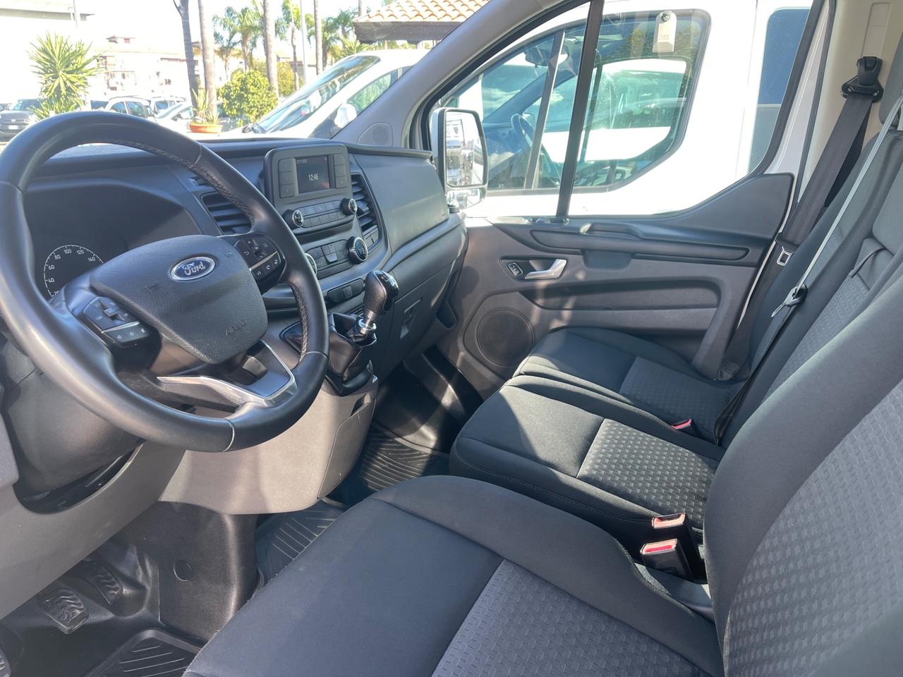 Ford Transit Custom 2.0 EcoBlue 9 posti