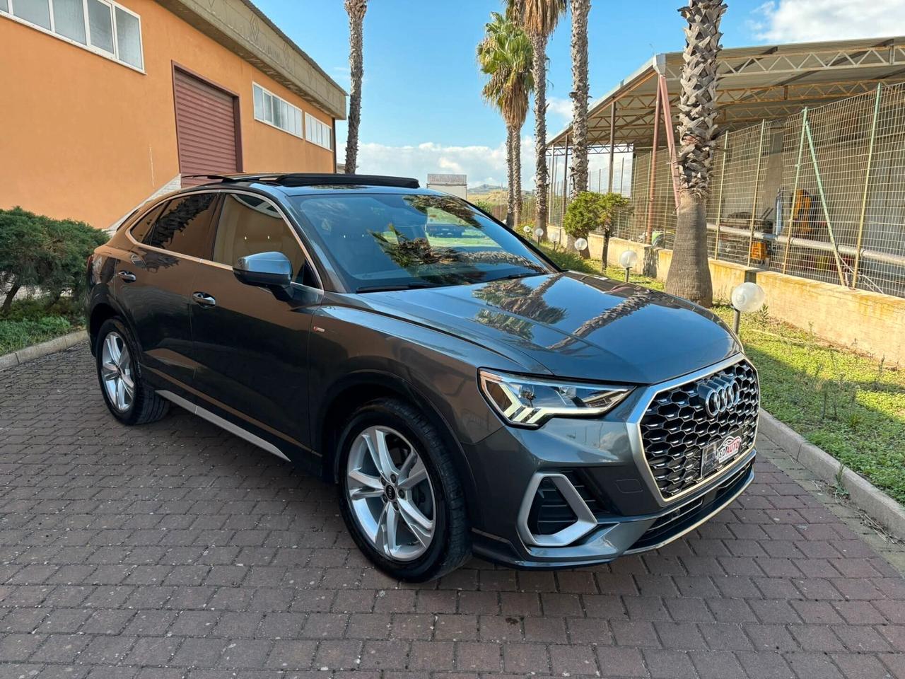 Audi Q3 35 TDI S tronic line edition//