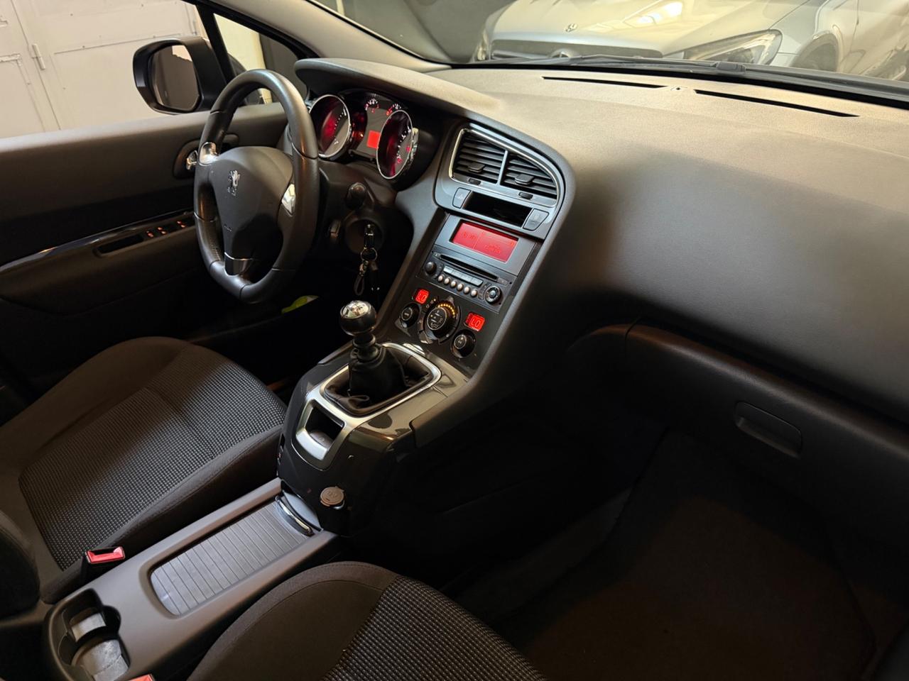 Peugeot 5008 1.6 HDi 7 Posti