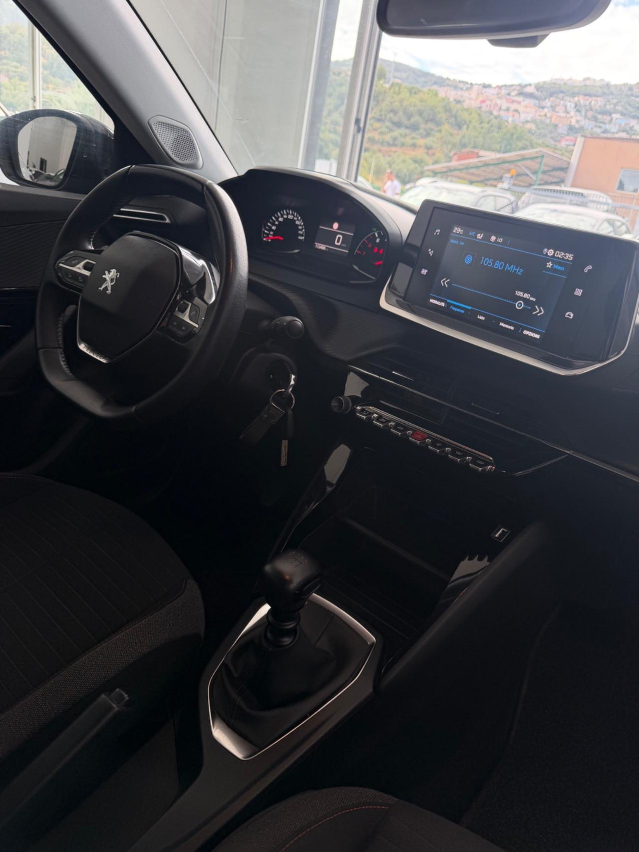 Peugeot 2008 PureTech 100 S&S Allure