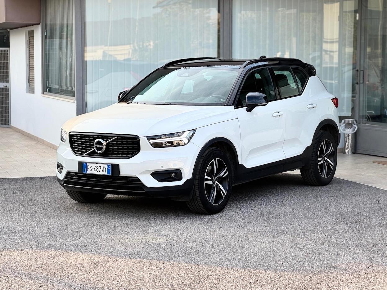 Volvo XC40 2.0 Benzina 190CV R-design E6 Automatica - 2019