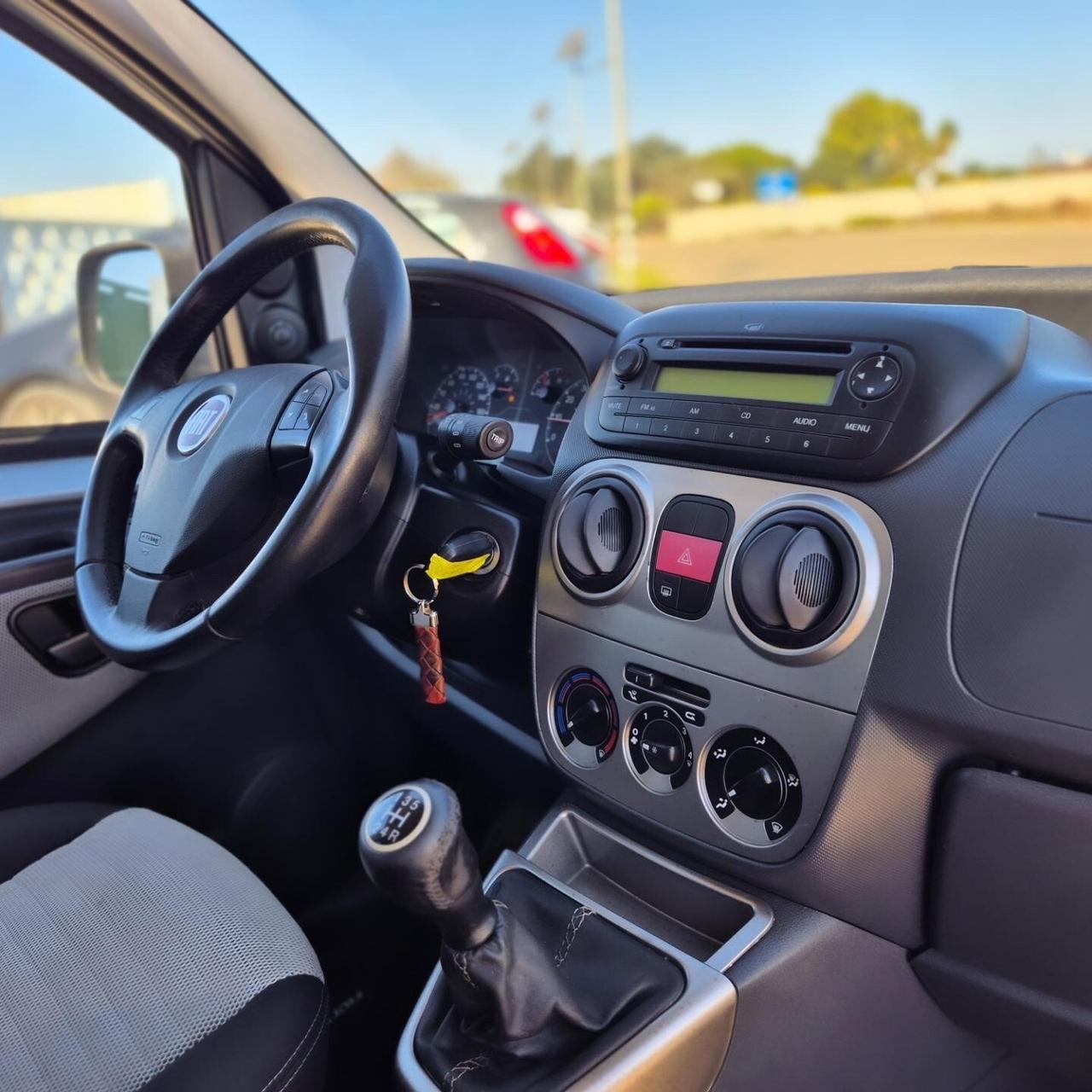 Fiat Qubo 1.3 MJT 75 CV Trekking