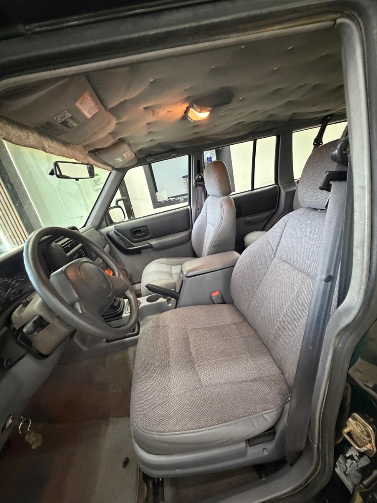 Jeep Cherokee 2.5 TD 5 porte Command-Trac Jamboree