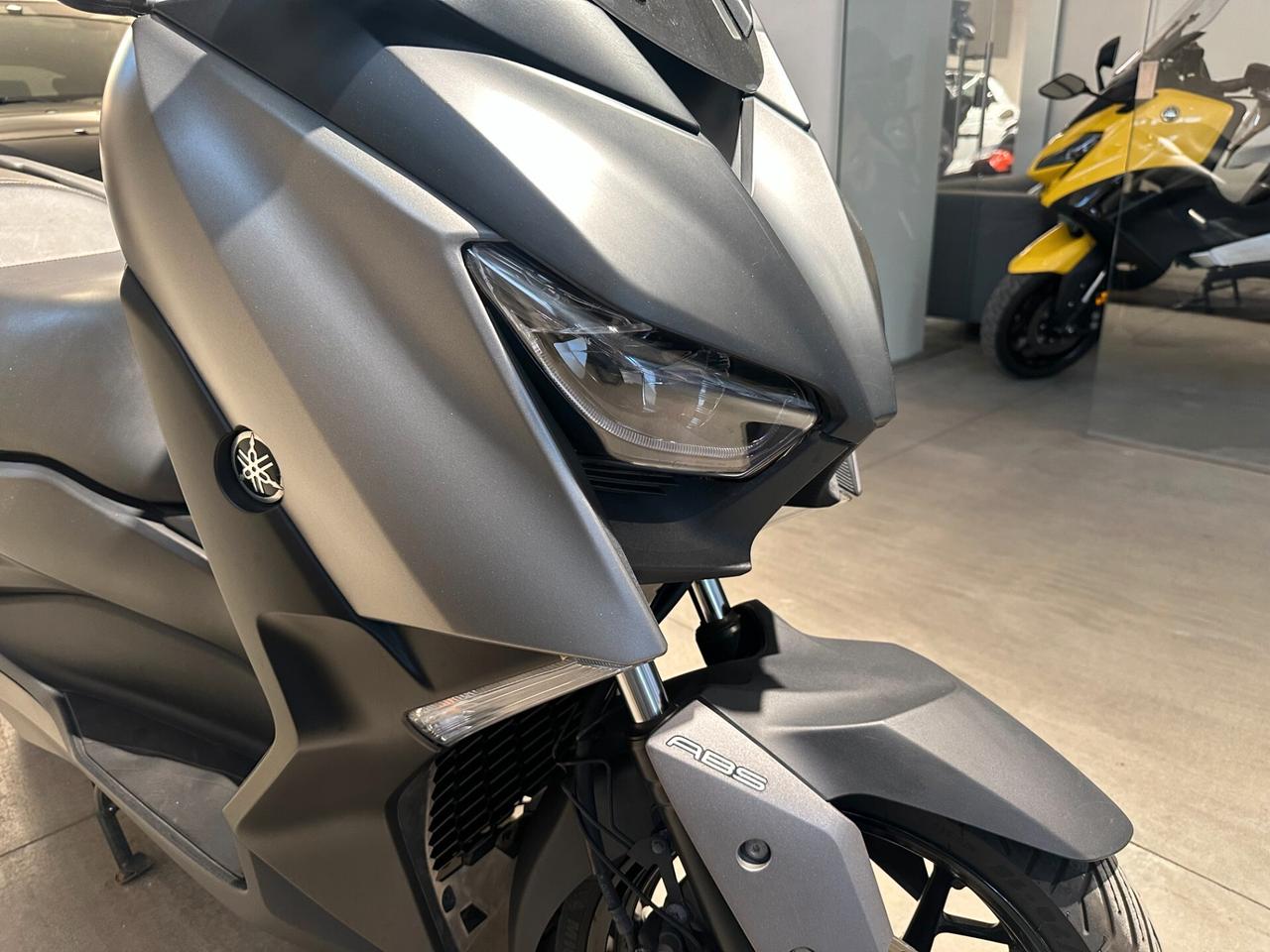 YAMAHA X MAX 300 2018