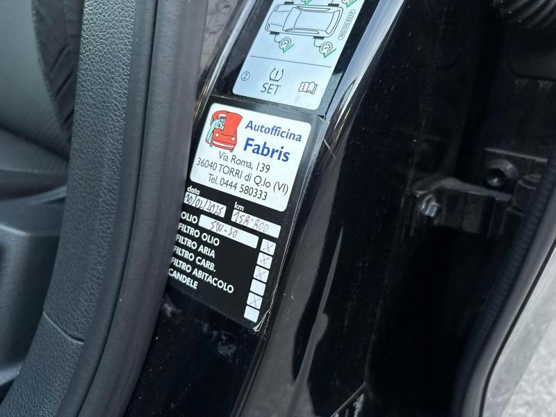 Volkswagen GOLF 5p 1.6 tdi Trendline 90cv OK NEOPATENTATI