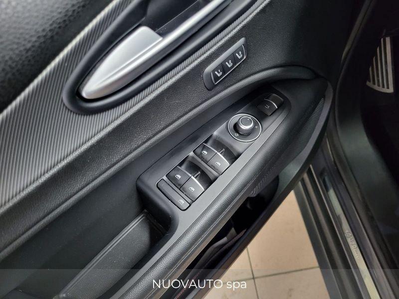 Alfa Romeo Stelvio 2.2 Turbo Diesel 210CV AT8 Q4 Executive