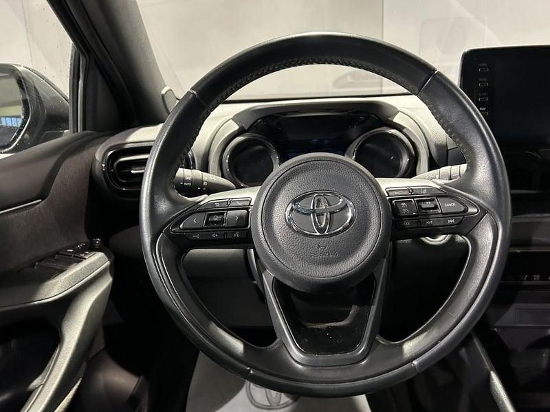 Toyota Yaris Yaris 1.5 Hybrid 5 porte Lounge AREA C FREE
