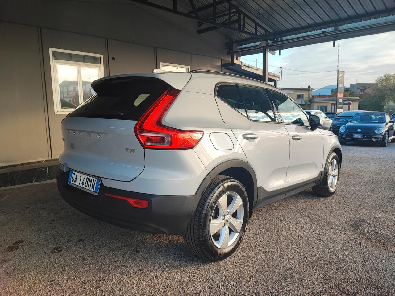 Volvo XC40 T3 Geartronic R-design