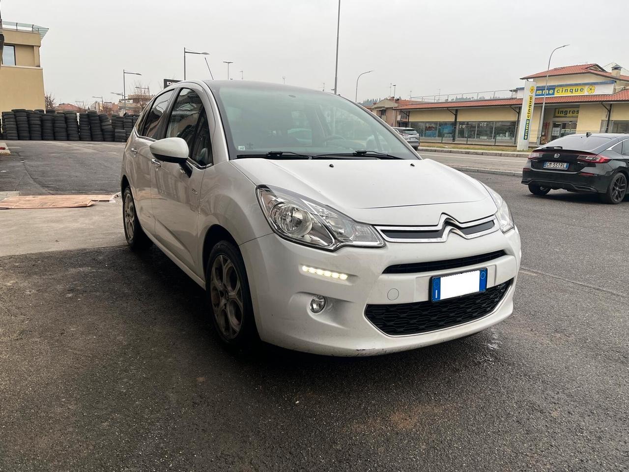 Citroen C3 1.2 puretech Exclusive 82cv-DISTRIBUZIONE FATTA
