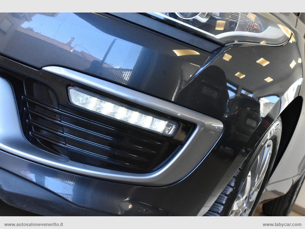 RENAULT Mégane 1.5 dCi 110 CV SporTour Wave