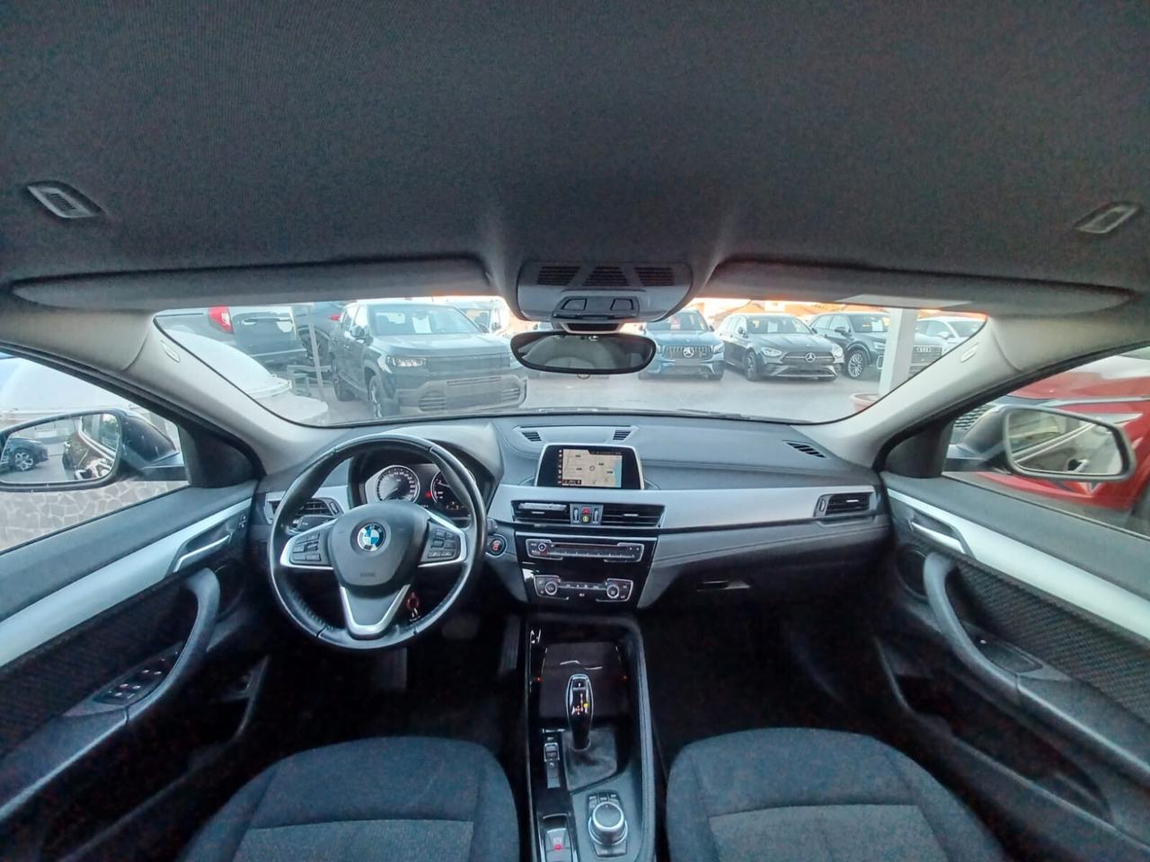 Bmw X2 sDrive18d Business-X
