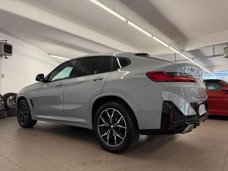 BMW X4 X4xDrive20i 48VMsport anche a572€