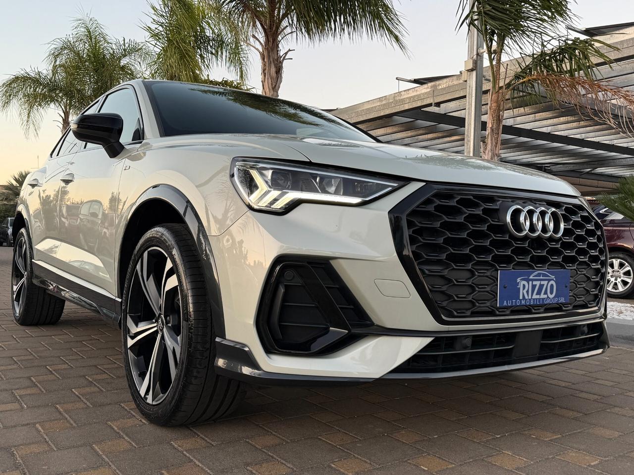 Audi Q3 35TDI S tronic 3XS line Keyless Luci Ambient Cockpit Pelle Navi