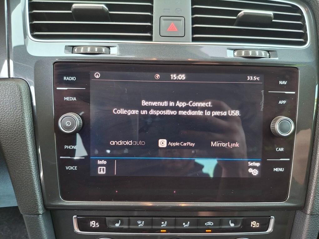 Volkswagen Golf 7.5 1.5 TGI 130cv Pelle/Fari LED - 2019