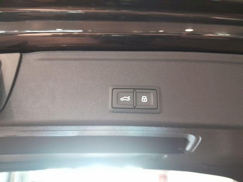 Audi A4 allroad 40 2.0 tdi mhev Business quattro 204cv s-tronic