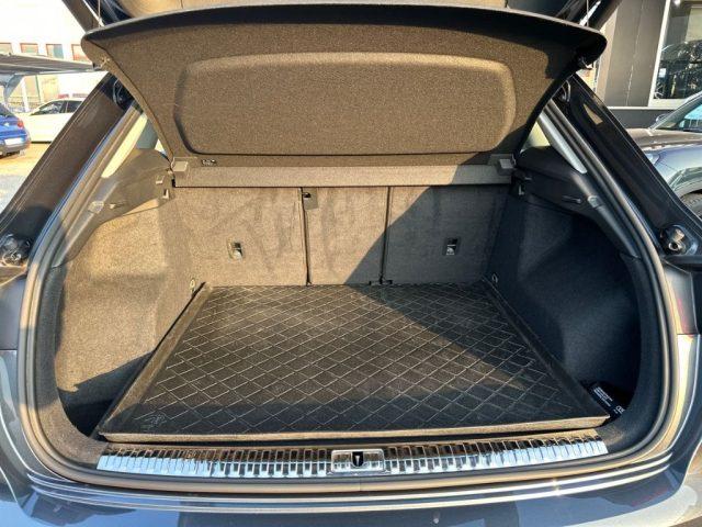 AUDI Q3 35 TFSI S tronic S-line edition