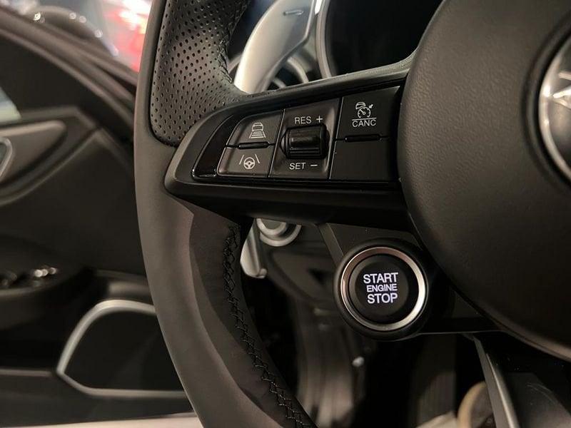 Alfa Romeo Giulia 2.2 t Veloce Q4 210cv auto
