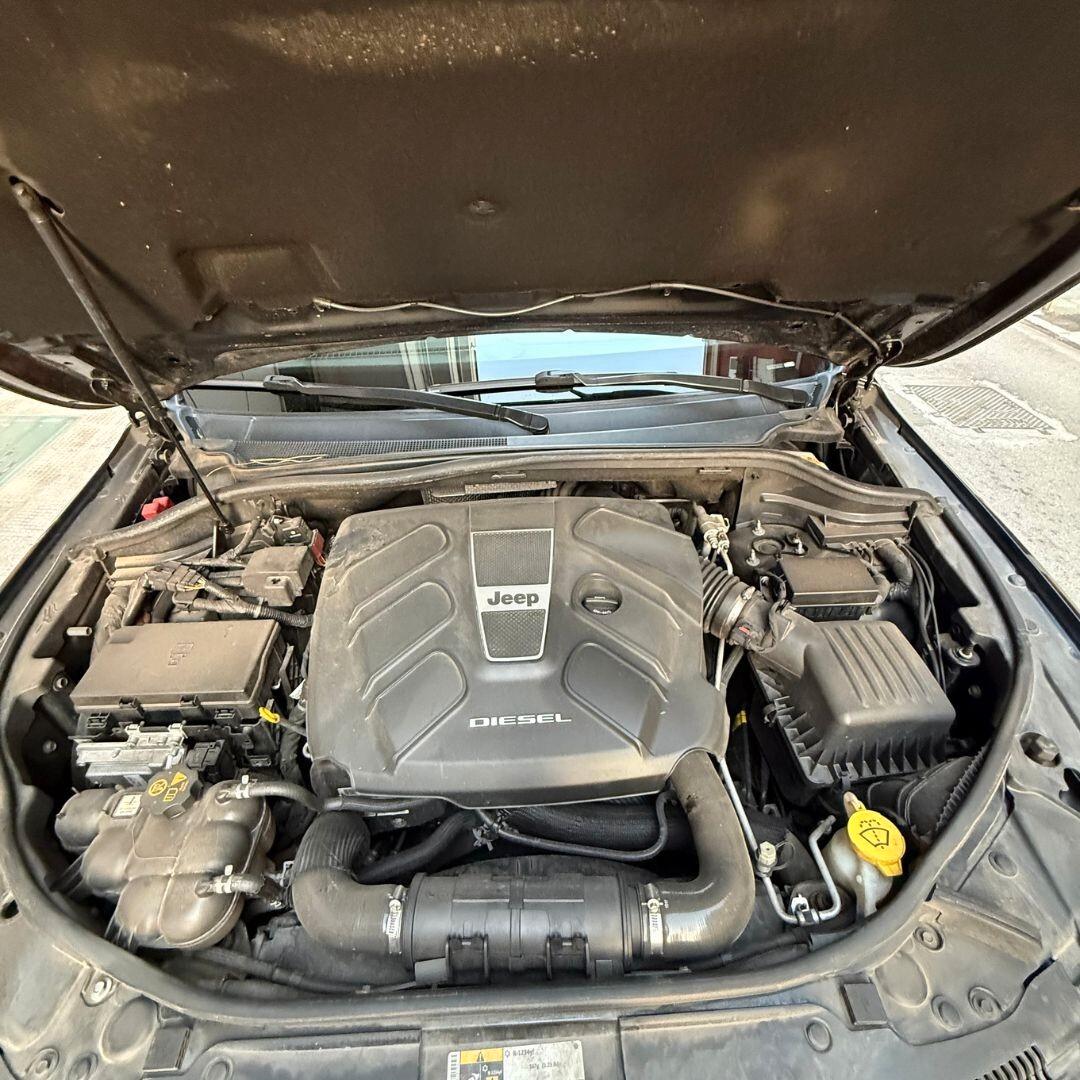 Jeep Grand Cherokee 3.0 250 cv AUTOCARRO