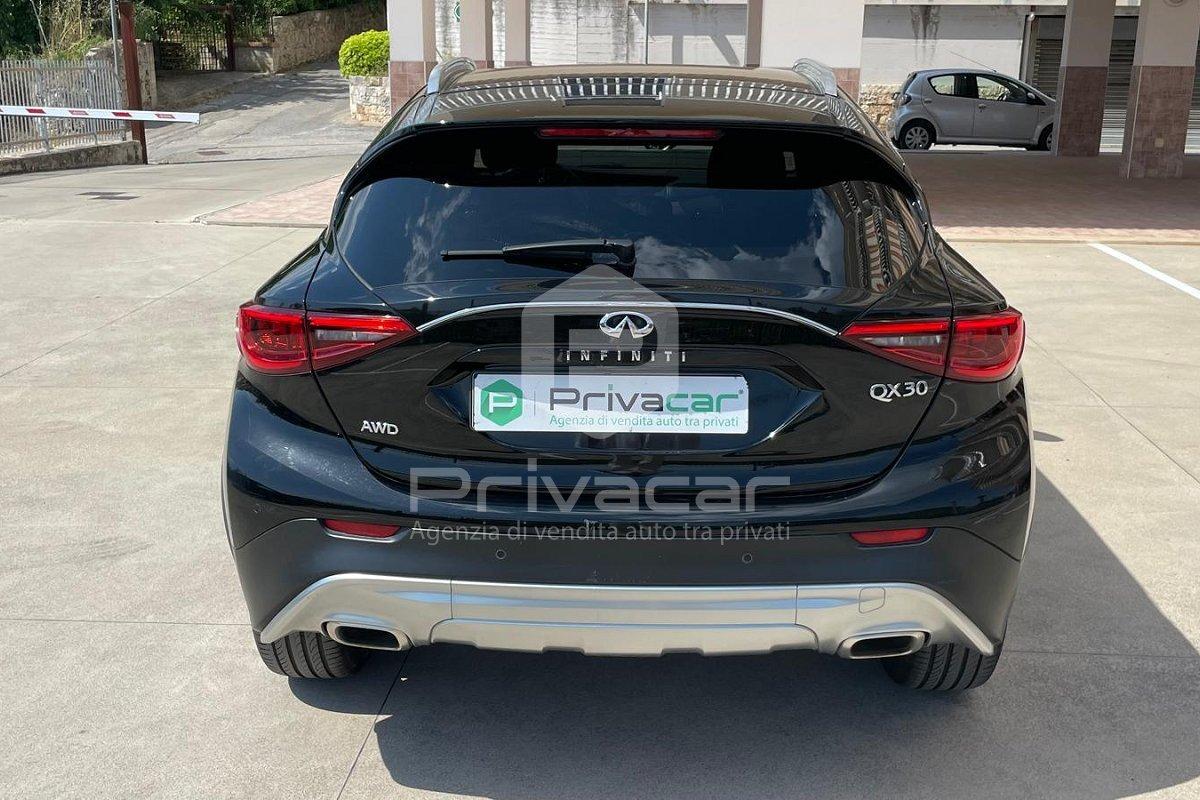 INFINITI QX30 2.2 diesel DCT AWD Premium Tech