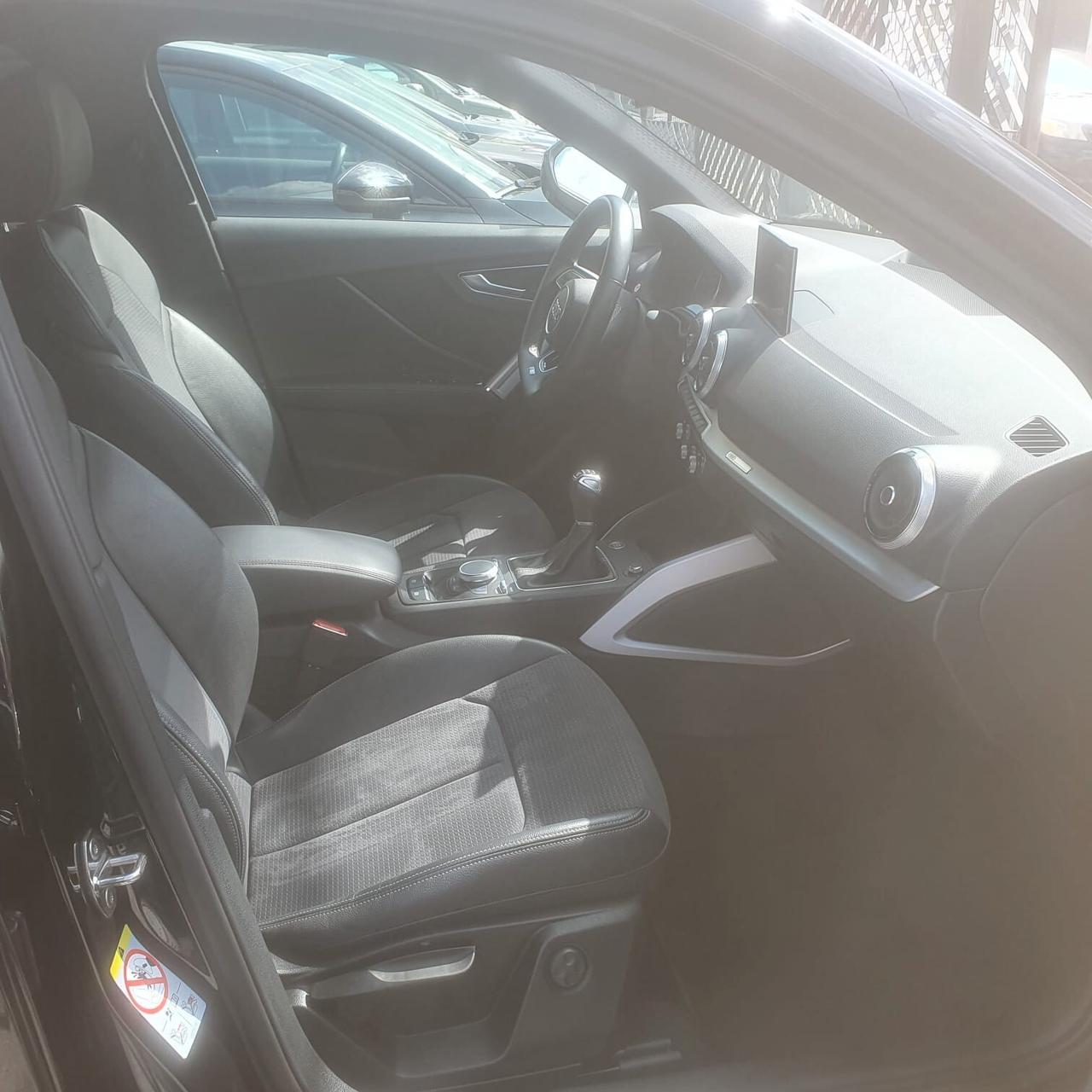 Audi Q2 30 TDI S line Edition