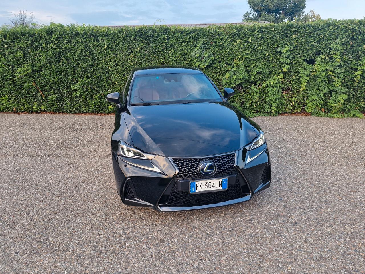 Lexus IS 300 Hybrid FSport