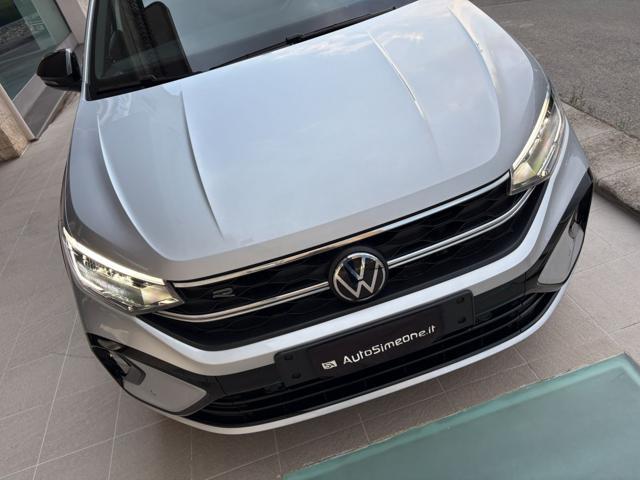 VOLKSWAGEN Taigo 1.0 TSI 110 CV DSG R-Line TETTO APR/PAN