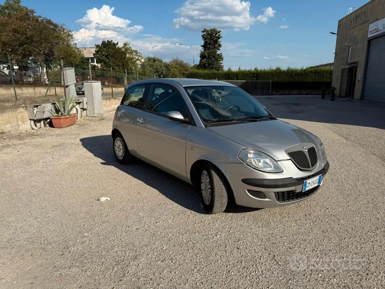 Lancia Ypsilon 1.2 TOP