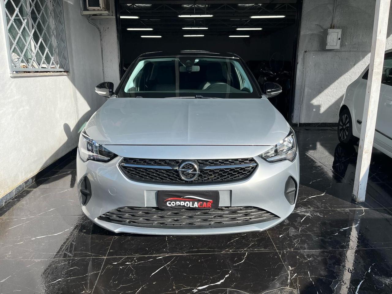 Opel Corsa 1.2 Design & Tech