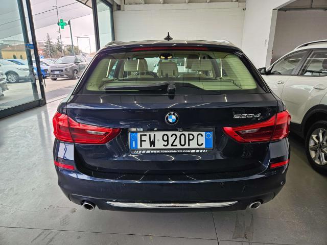 BMW 520 Touring xdrive Luxury 190cv auto