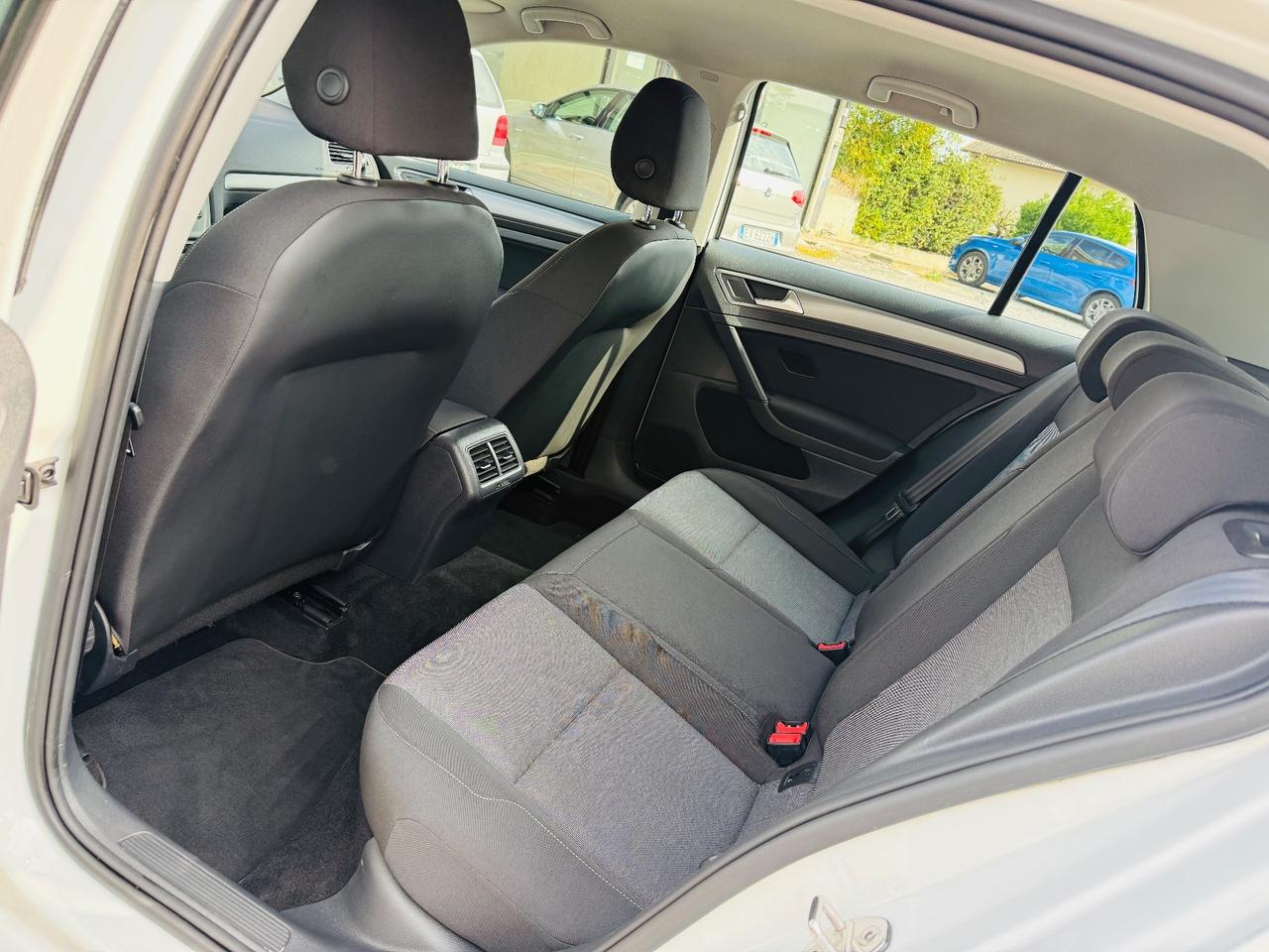 Volkswagen Golf 1.2 TSI 5p. Ok nEOPATENTATI
