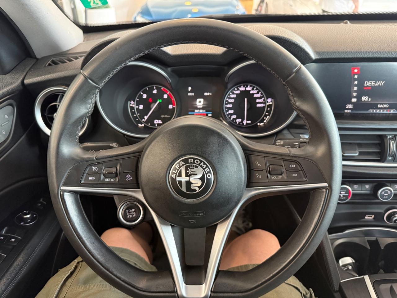 Alfa Romeo Stelvio 2.2 Turbodiesel 180 CV AT8 RWD Business
