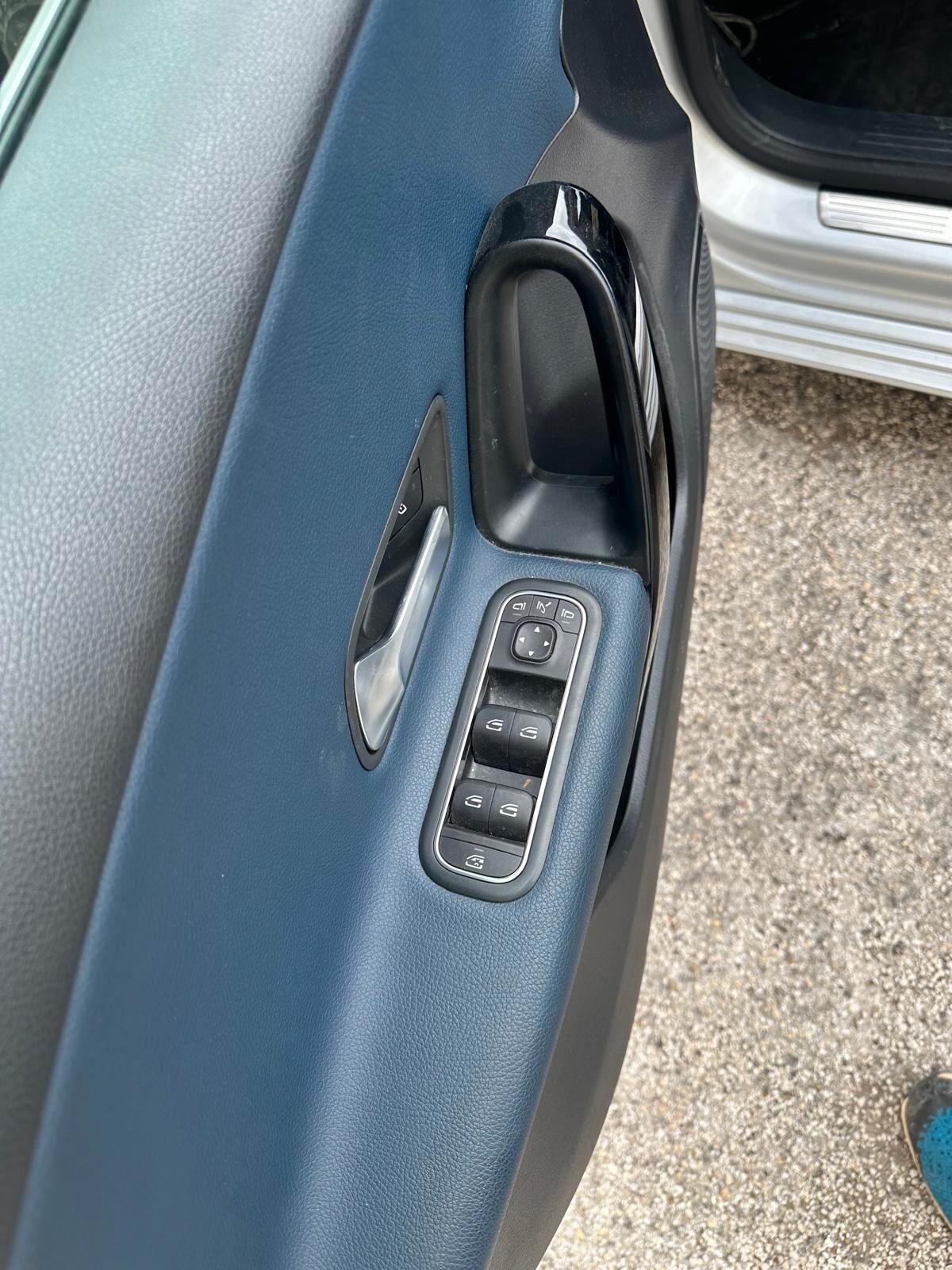 Mercedes-benz A 180 d Automatic Business Extra