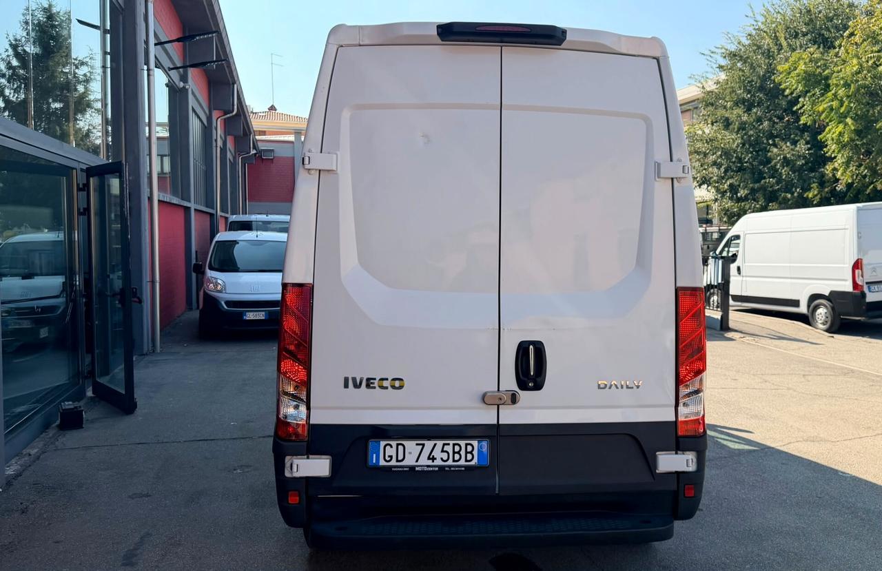 Iveco Daily 35S12V 2.3 HPT PM-TM Furgone