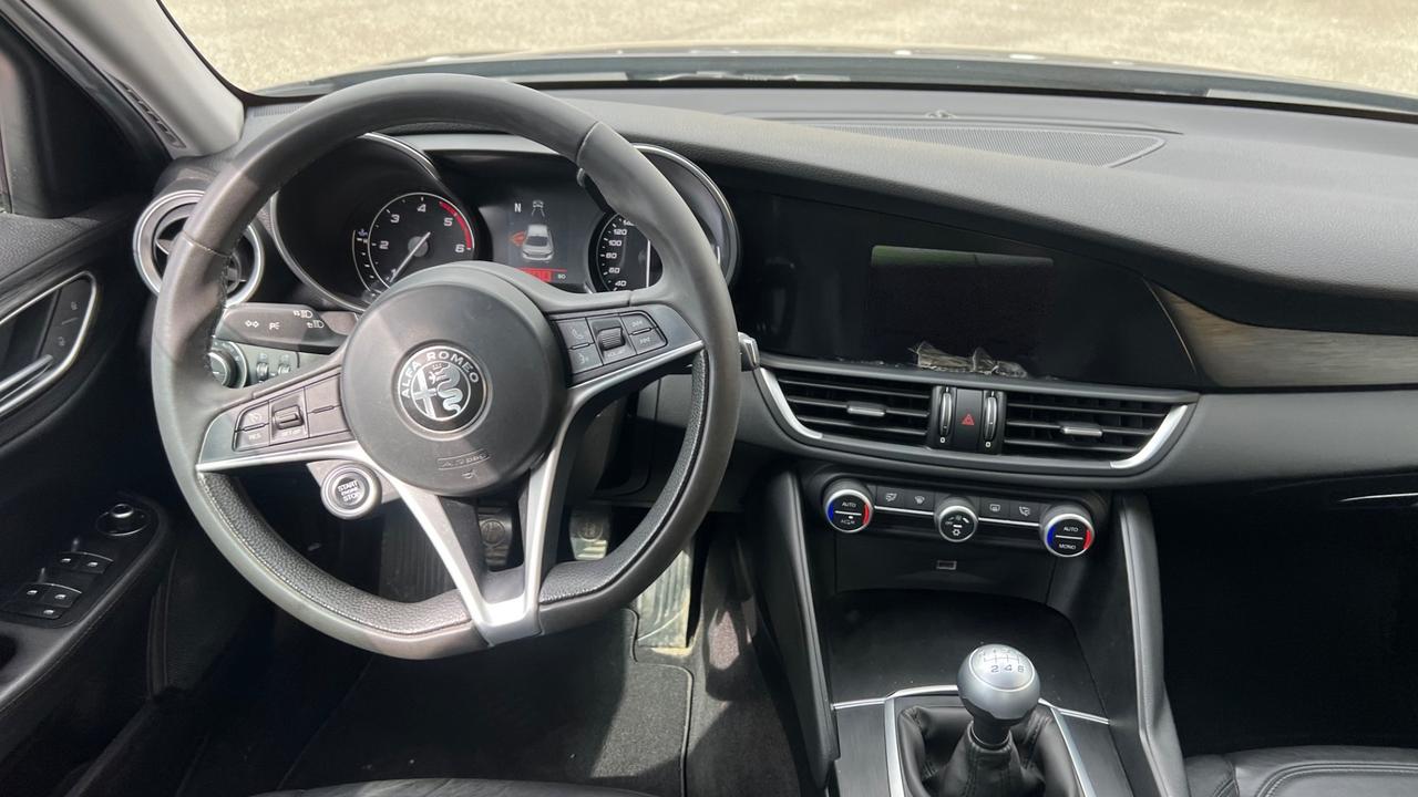 Alfa Romeo Giulia 2.2 Turbodiesel 150 CV Super