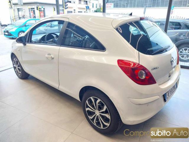 OPEL Corsa 1.2 3 porte GPL