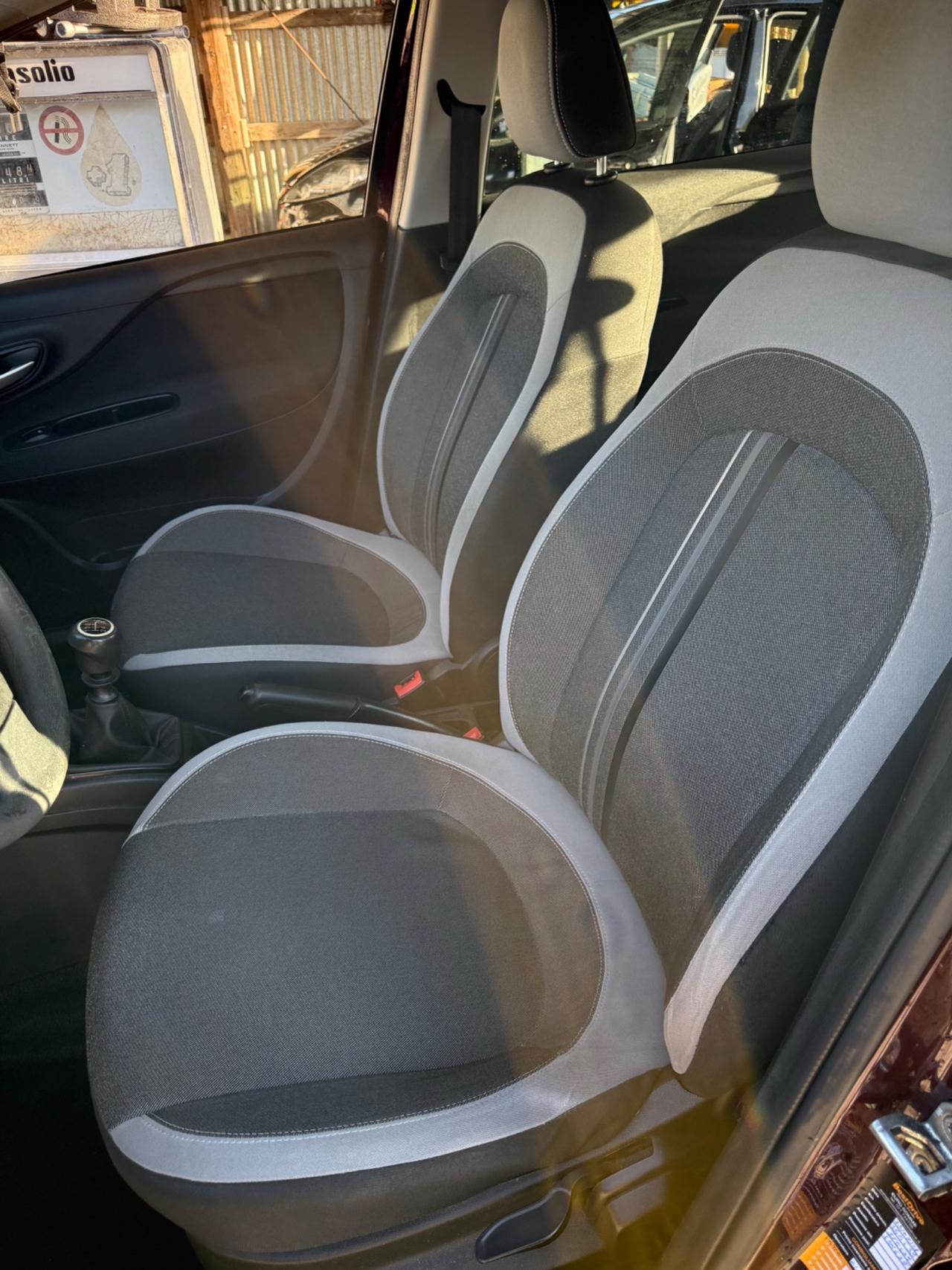 Fiat grande Punto evo 1.4 natural power Neopatentati UNIPRO