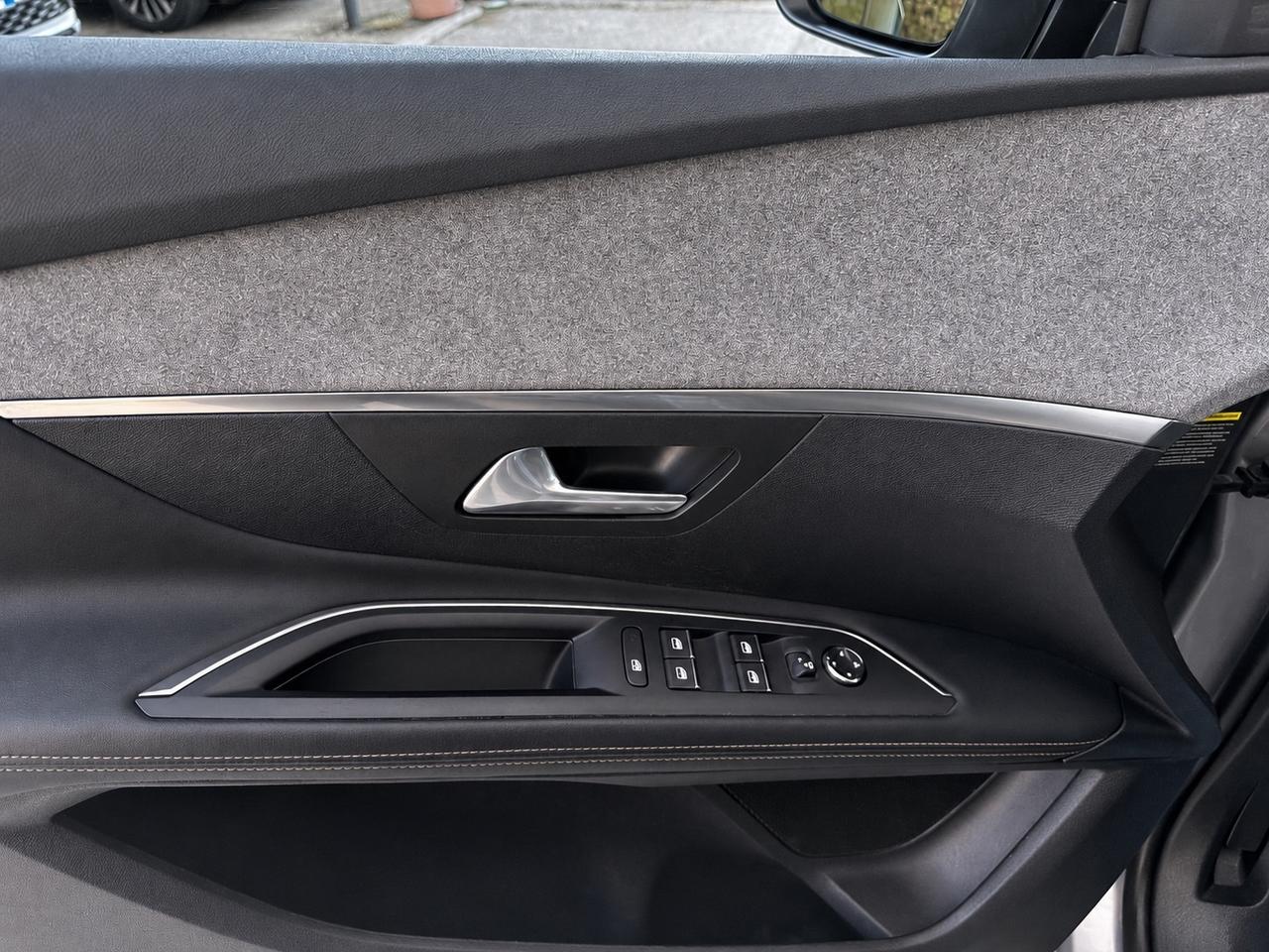 Peugeot 3008 2022 130 EAT8 GT Pack