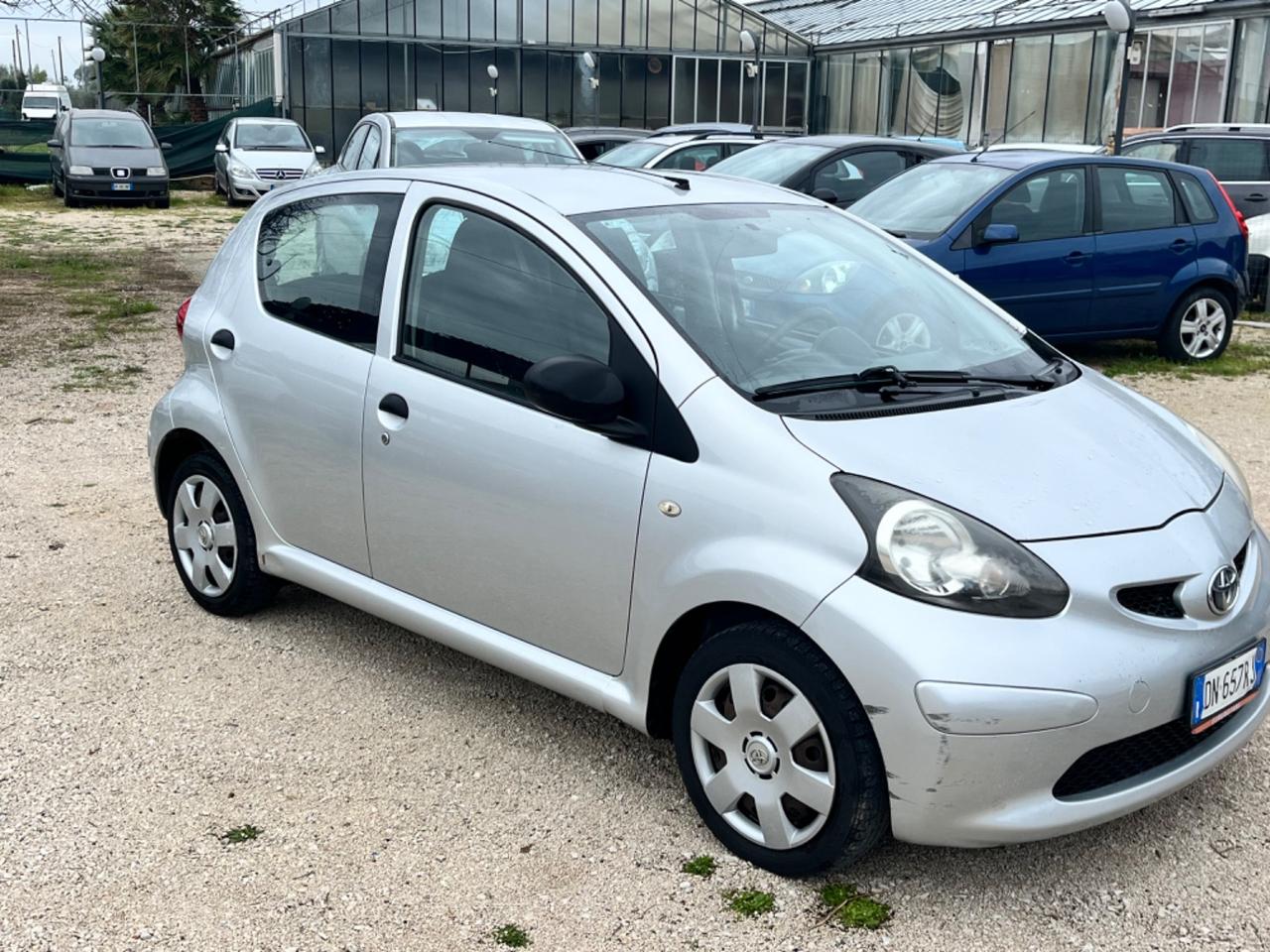 Toyota Aygo 1.0 12V VVT-i 5 porte Now