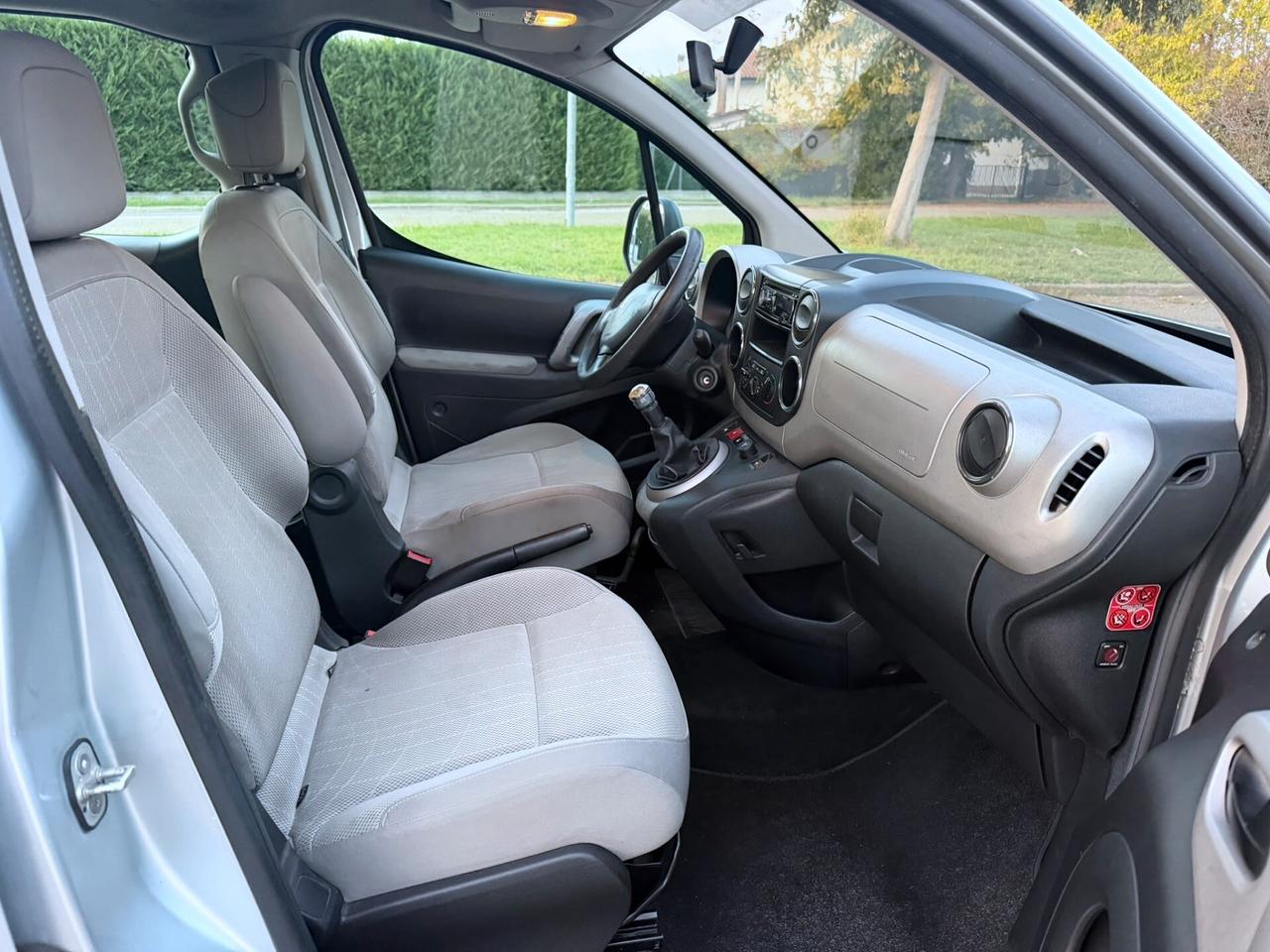 PEUGEOT PARTNER TEPEE 1.6 HDi 90CV FULL SPAZIOSA