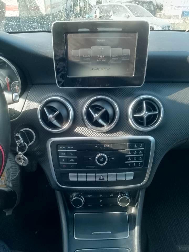 Mercedes-benz A 180 d Automatic Premium
