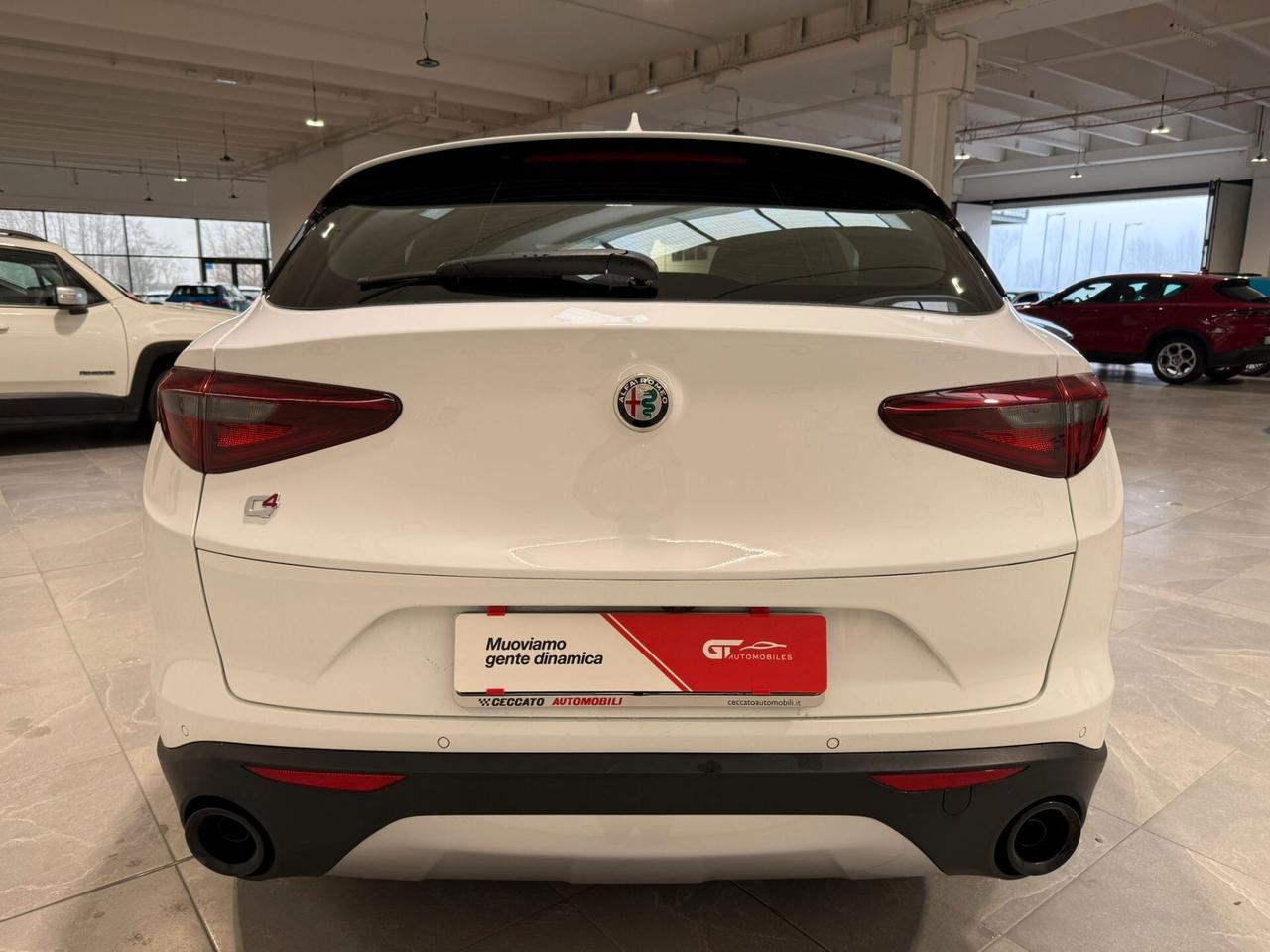 Alfa Romeo Stelvio 2.2 Turbodiesel 190 CV AT8 Q4 Business