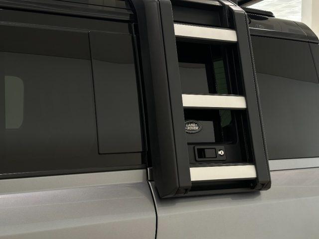 LAND ROVER Defender 110 3.0D I6 250 CV AWD Auto S