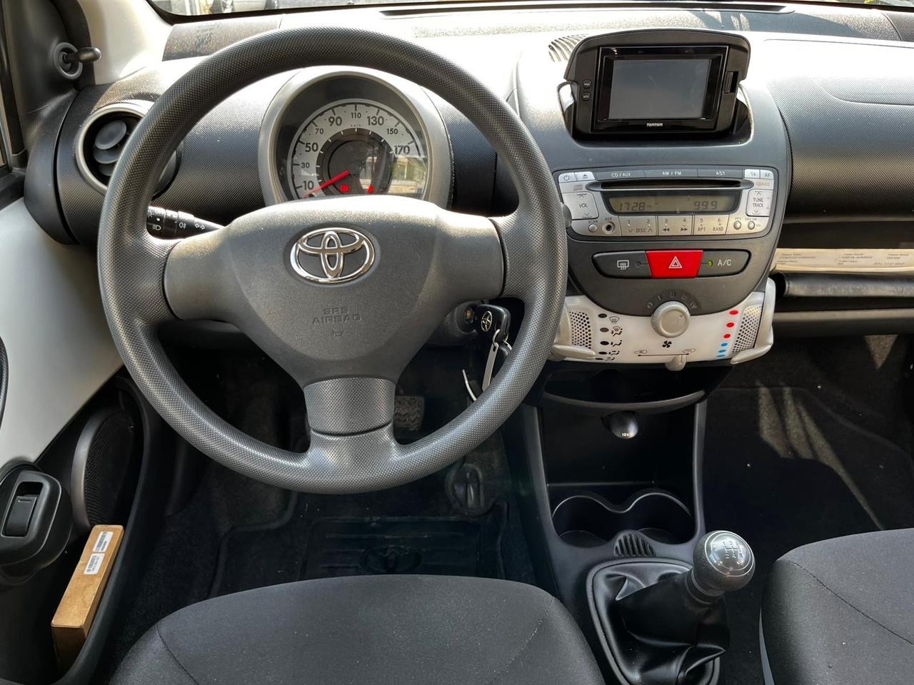 Toyota Aygo 1.0 12V VVT-i 5 porte Lounge Connect MMT